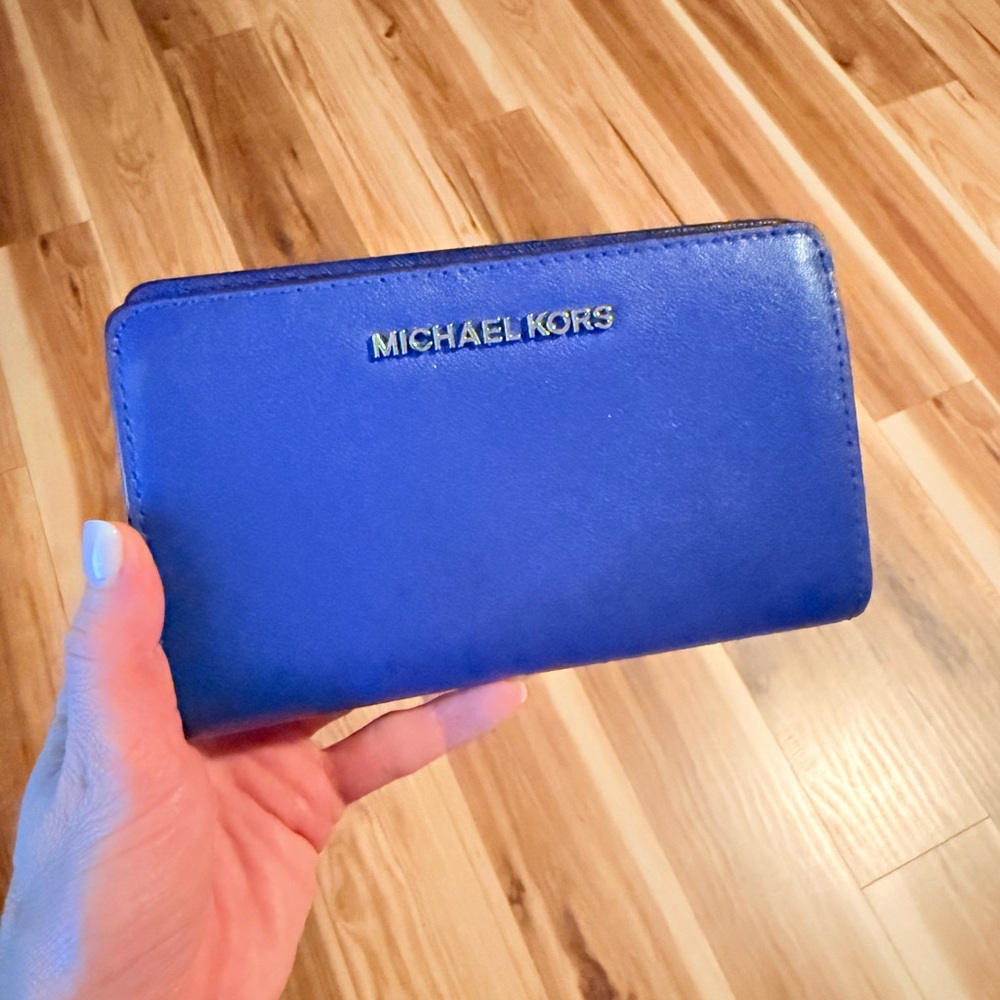 Michael Kors Jet Set Wallet